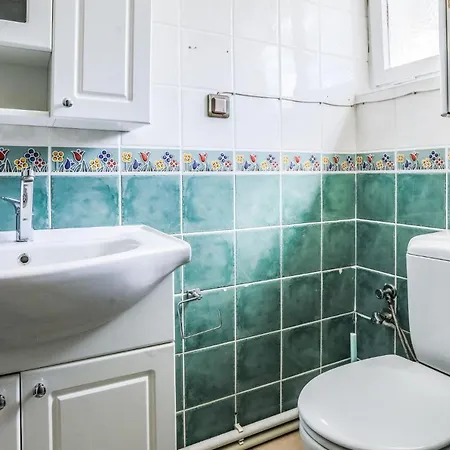 Fully Furnished Dreamy House Near Tuzla Coast イスタンブール